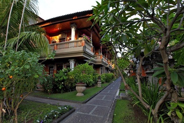 Adi Dharma Hotel Kuta