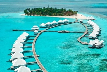 Diamonds Athuruga Beach & Water Villas